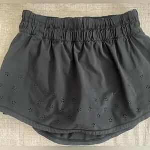 Lululemon black skort, size 2